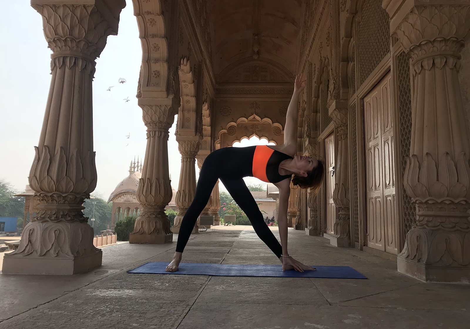 Utthita Trikonasana